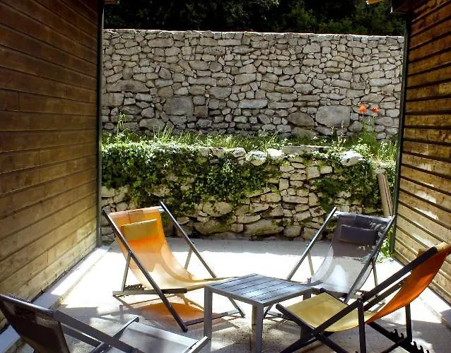 L'araguina 2* ボニファシオ